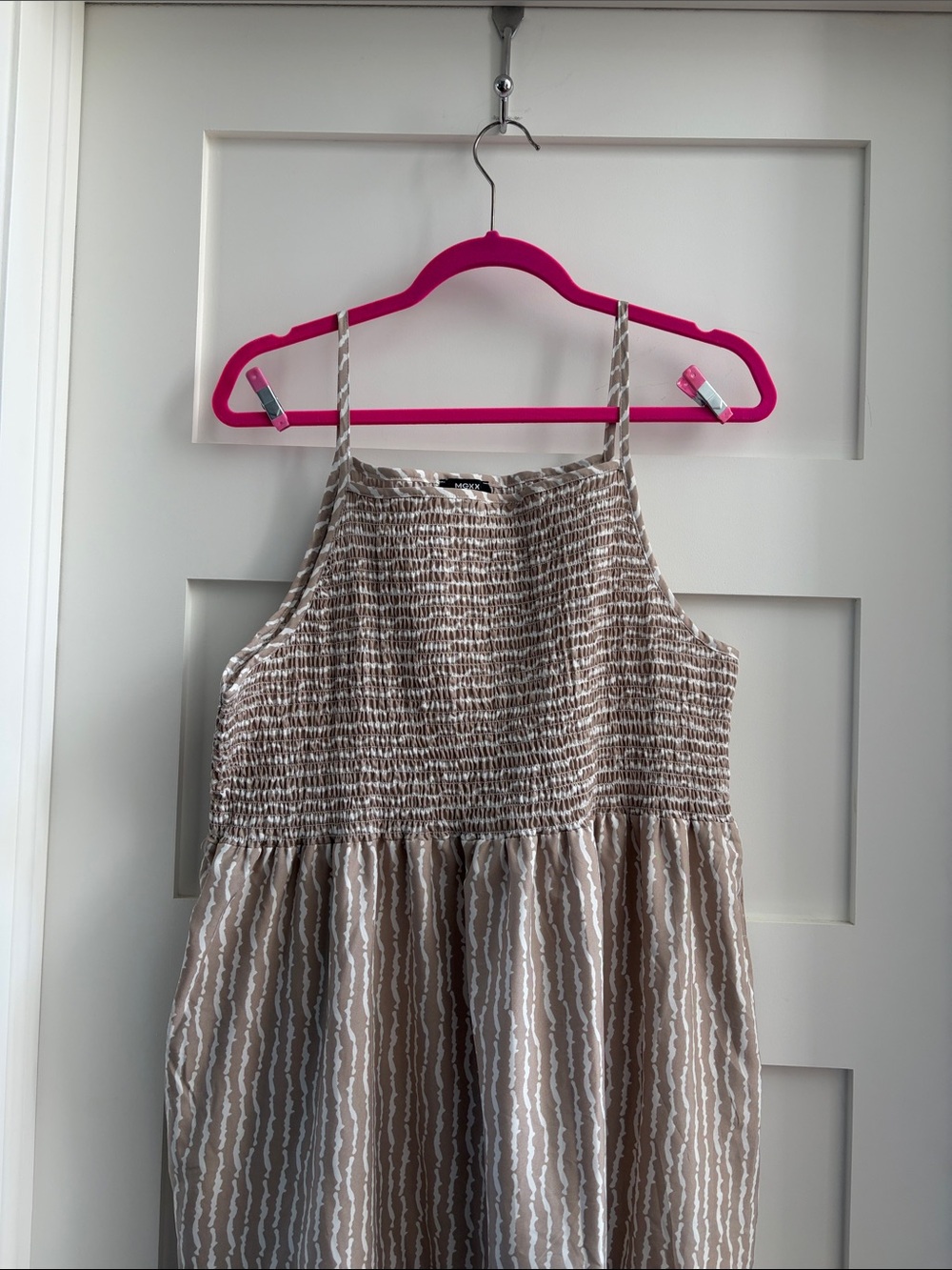Mexx Beige and White Striped Smocked Maxi Dress size XL - Picture 2 of 8